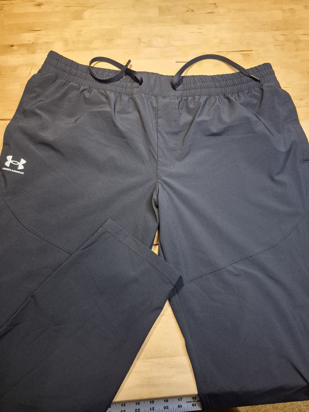 Under Armour Men's Black Athletic Pants with Drawstring Waist